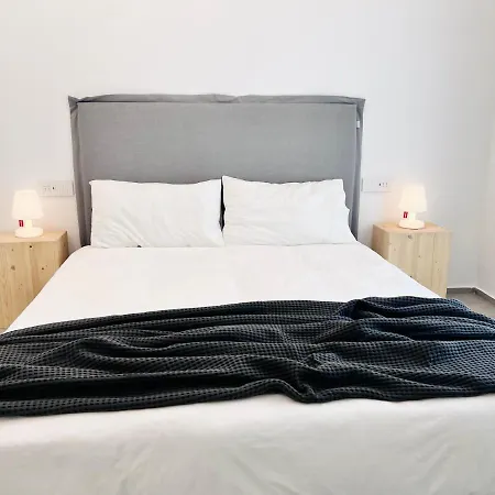 Alc2 Nel Centro Di San Giovanni Alcova *