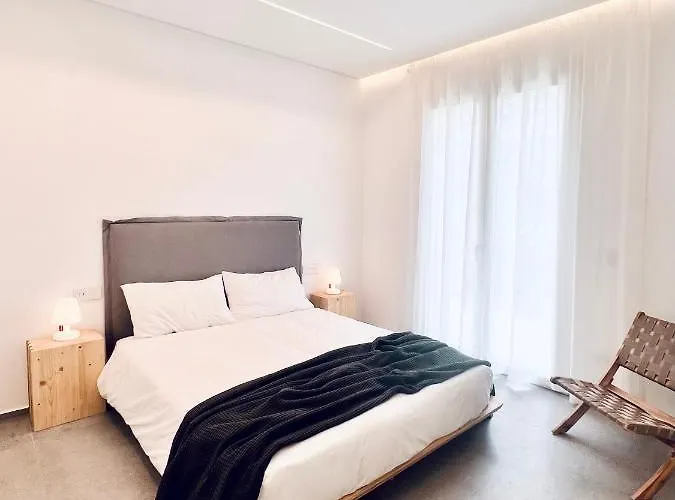 Alc2 Nel Centro Di San Giovanni Alcova